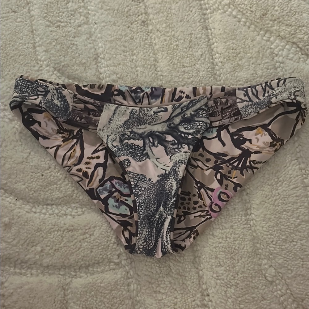 Maaji bikini bottoms